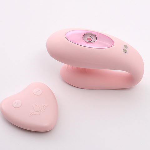 WOWYES A7 Wearable Remote Control Suction & GSpot Vibrator
